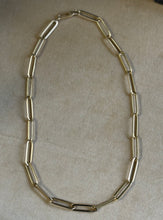 Ladda upp bild till gallerivisning, Paperclip, halsband 18k
