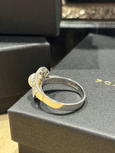Ladda upp bild till gallerivisning, Juvelsring i 18k vitguld, pärla och diamanter 0,84ct