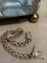 Ladda upp bild till gallerivisning, Armband, X-länk, 18k guld, 1966
