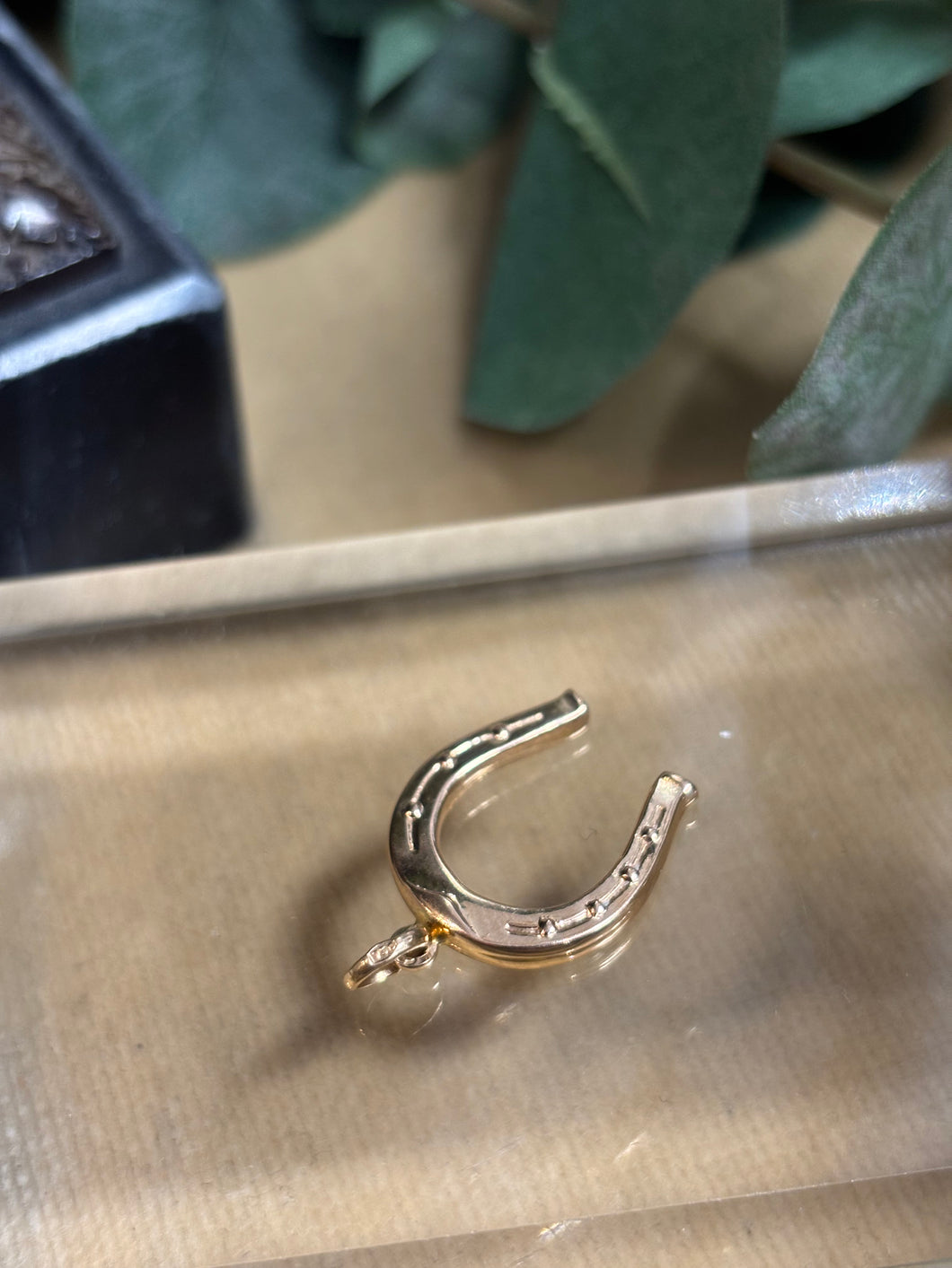 Hänge ”Hästsko” 18k guld