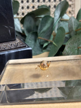 Ladda upp bild till gallerivisning, Berlock ”Visselpipa” 18k guld
