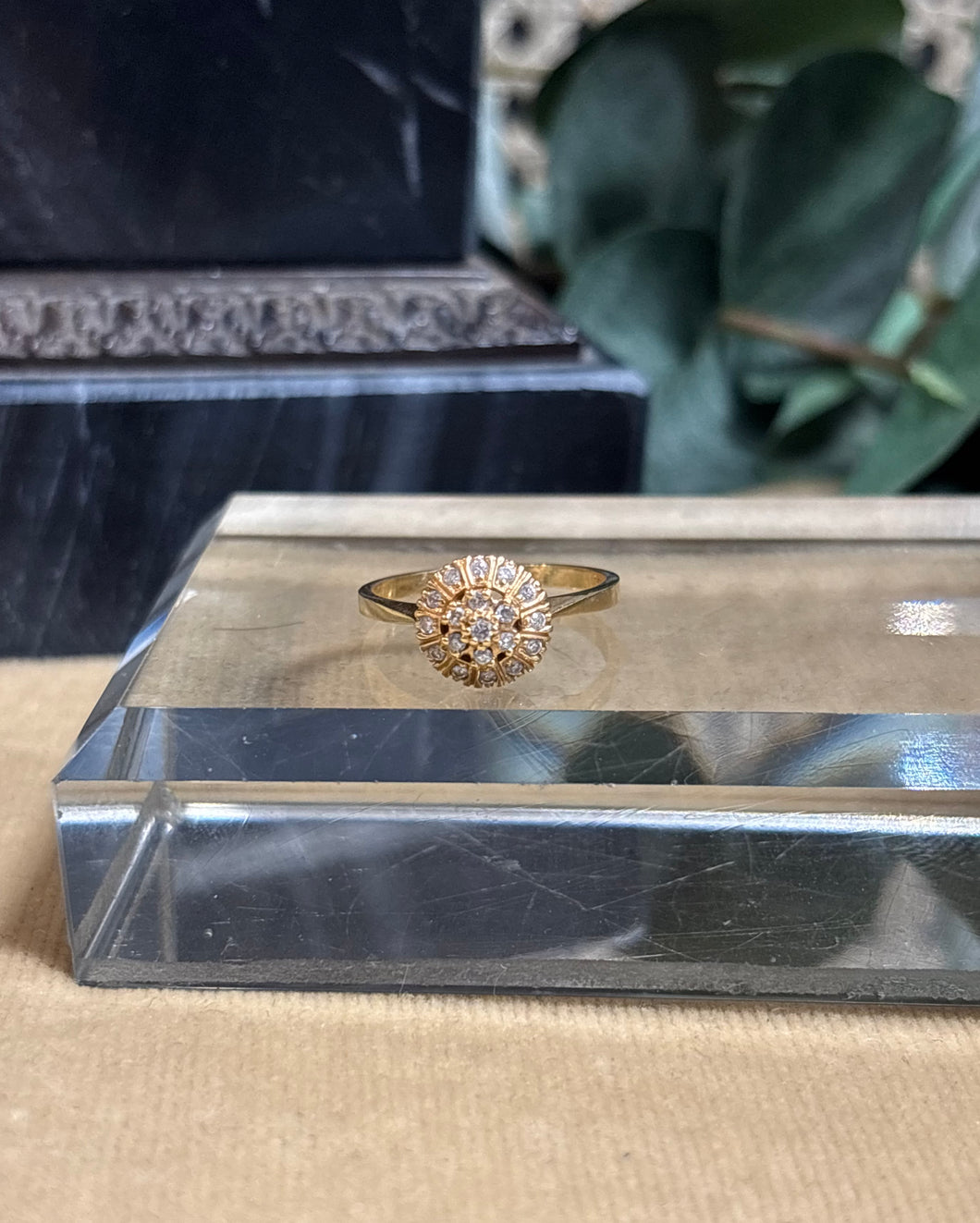 Carmosering, 18k guld med diamanter