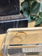 Ladda upp bild till gallerivisning, Turkosring, 18k guld. Hugo Grun &amp; Co
