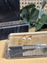 Ladda upp bild till gallerivisning, Pärlörhängen, 18k guld
