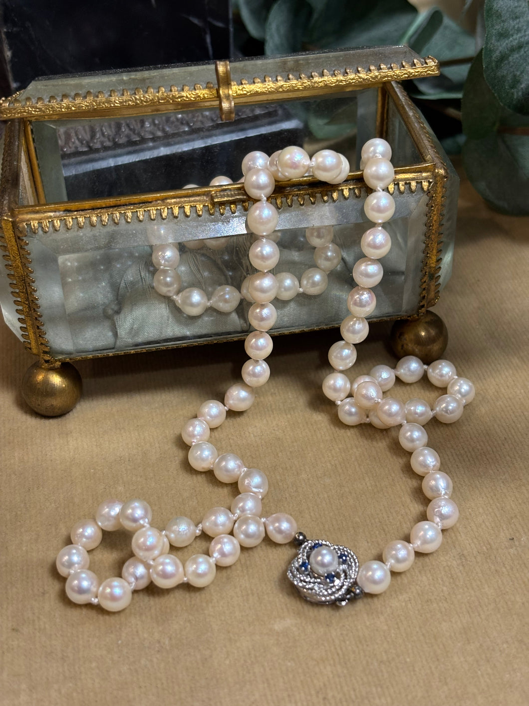 Pärlcollier, lås i 18k vitguld
