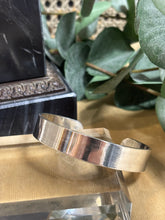 Ladda upp bild till gallerivisning, Armring, silver. H Sundelius 1960
