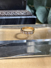 Ladda upp bild till gallerivisning, Alliansring med diamanter 0,75ct. 18k guld, Schalins
