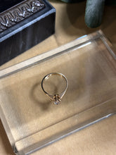 Ladda upp bild till gallerivisning, Enstensring, diamant 0,32ct. 18k guld, 1988
