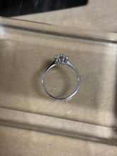 Ladda upp bild till gallerivisning, Carmosering 18k vitguld &amp; diamanter 0,50ct
