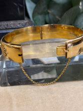 Ladda upp bild till gallerivisning, Antik Armring 18k guld. G.Dahlgren 1872
